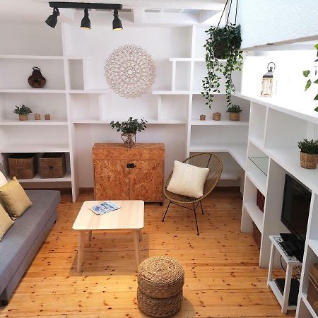 Apartamento Atocha 68 Apartment Madrid Bagian luar foto