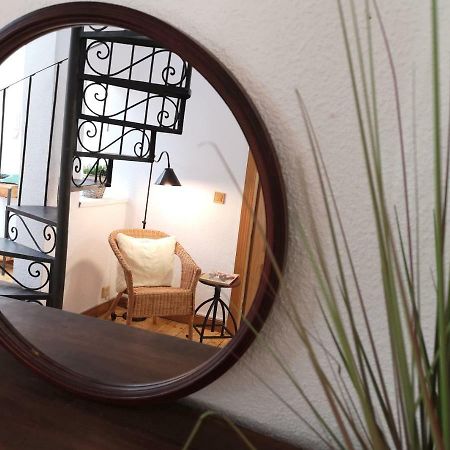 Apartamento Atocha 68 Apartment Madrid Bagian luar foto