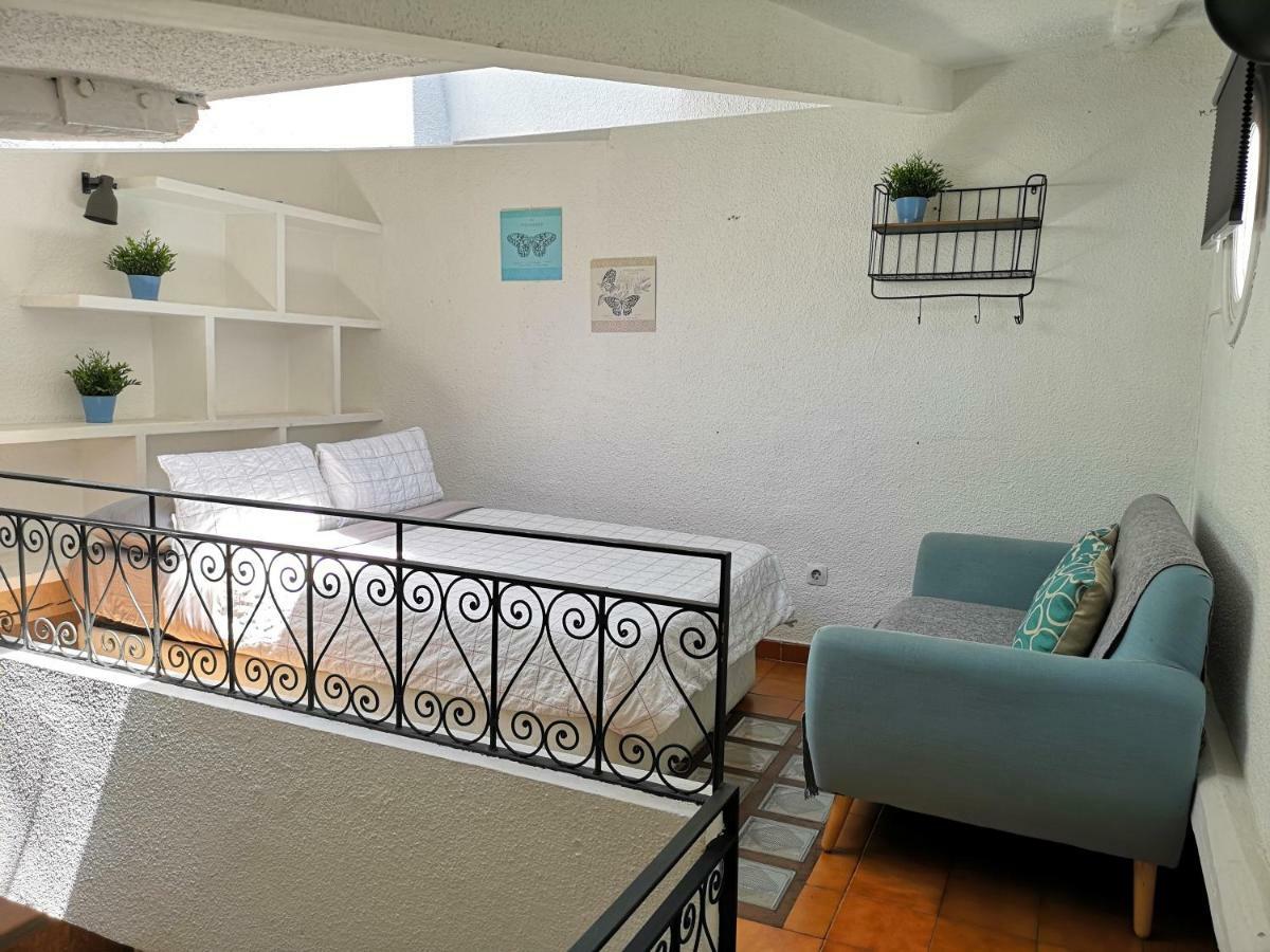 Apartamento Atocha 68 Apartment Madrid Bagian luar foto